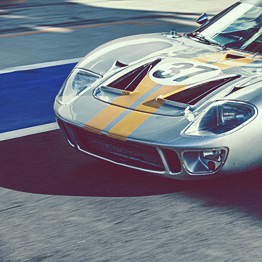 itracing:  Silverstone Classic Images by Peter Aylward 