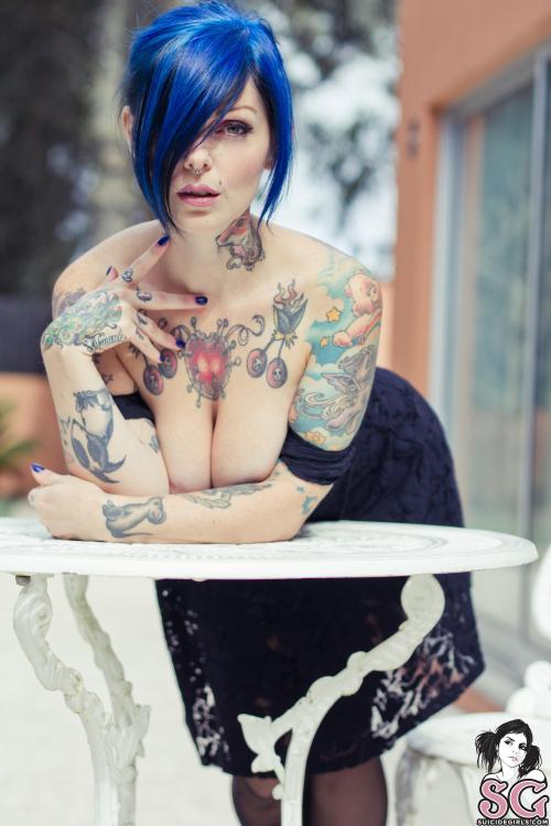 Porn Pics thebestsuicidegirls:  Riae- Hidden garden