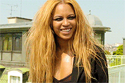 flawlessvevo:  “Hi! Just messaging you to tell you that your blog is amazing!…”