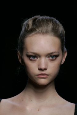 voulair:  Gemma Ward at Rochas Fall 2005