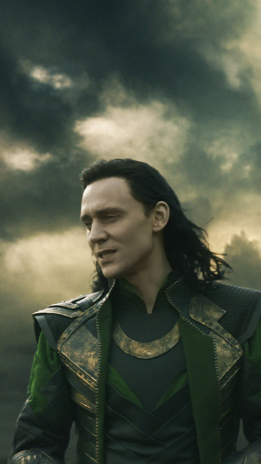 loki wallpaper tom hiddleston