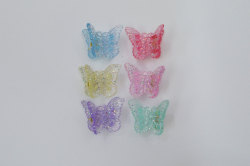 hipstrrrlove:  Butterfly Clips 90s Pastel