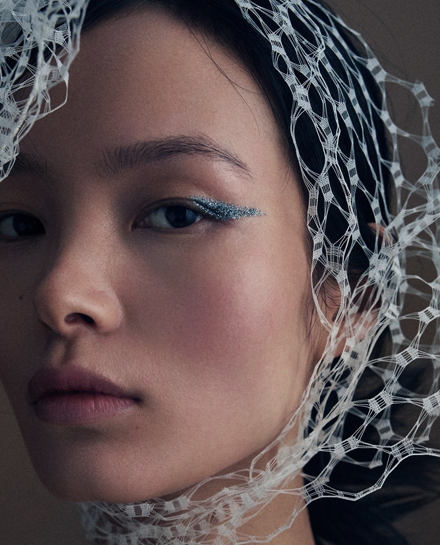 pocmodels:  Ling Ling Liu by Xu Xiaowei for Vogue Hong Kong - June 2019
