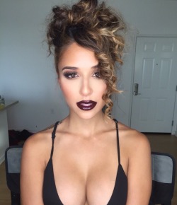 thefinestbeauties:  Tianna Gregory  Pretty