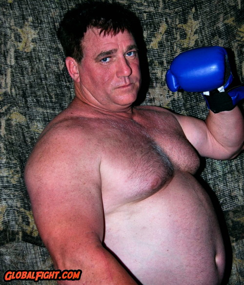 Strong Boxing Muscle Daddy from GLOBALFIGHT.com galleries