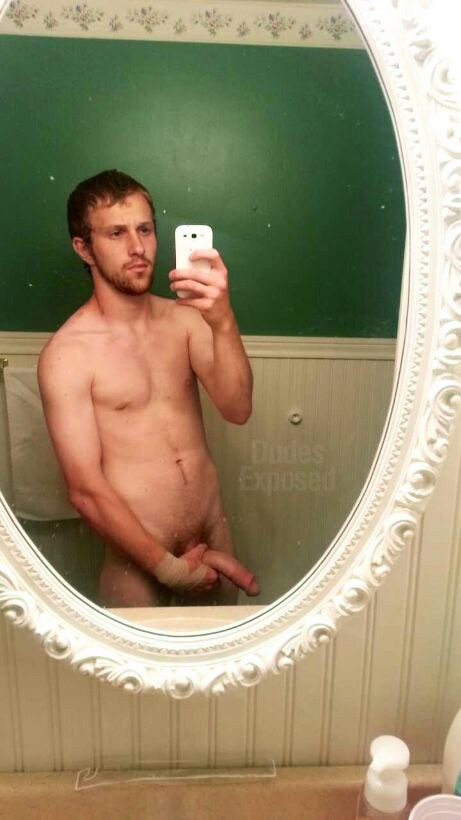 ksufraternitybrother:     : Hung Country Boy Chris - HOT AS FUCKKKKK!!!!! Meet Chris—a