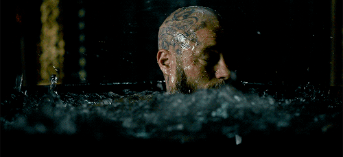 mrcharliehunnam:     ragnar + having a bath              requested