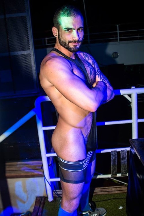malestrippersunlimited:  [via Male Strippers Unlimited.com]