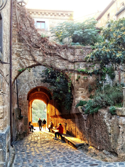 Sex wanderlusteurope:  Civita di Bagnoregio, pictures