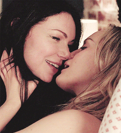 underthesunset91:  Alex + Smiling into kisses  (◡‿◡✿)  