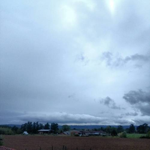 #sandigliano #biella #piemonte #italy #primomaggio #clouds #igers #igersoftheday (presso Aero Club D