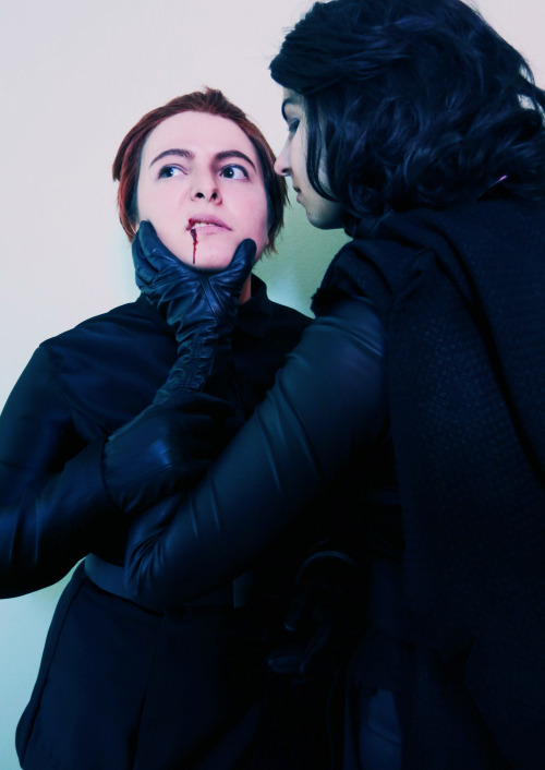 missadventurecosplay:“This mouth,” Ren says when Hux’s lips part under his touch. “This is the mouth