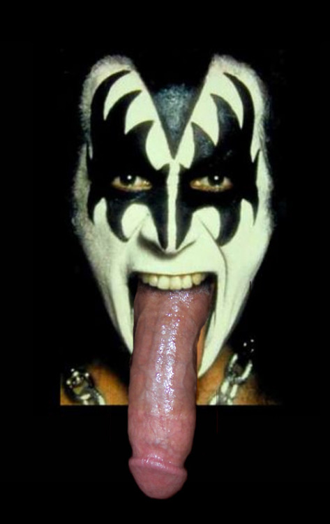 XXX stuffonmycock:  KISS my COCK photo