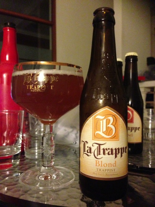 278:365. Blonde by La Trappe. 2:5. 6.5%. Great flavor and some nice sourness that brings it together.
http://www.latrappetrappist.com/