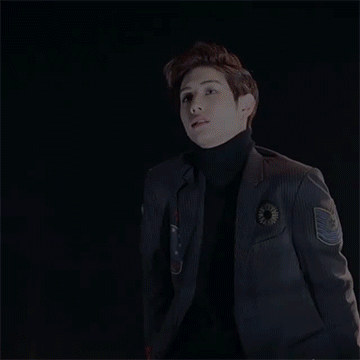 pinkhoodiemark:Take 243.01 Mark’s