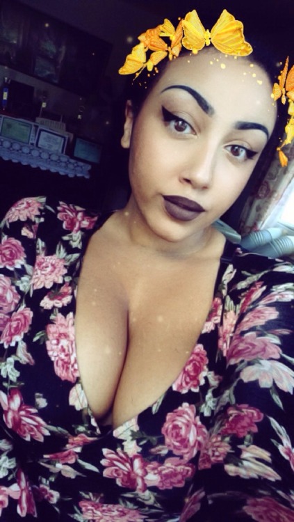 stingywithmycootiecat:  gang0fwolves:  I haven’t posted selfies on here in forever damn  Wow.❤️