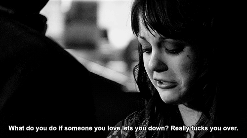 skins-black-and-white:  Black & White Blog: Quotes, Gifs, Photos >>