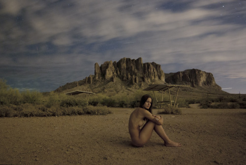 magdawosinska:  Shot last night in the superstition mountains 