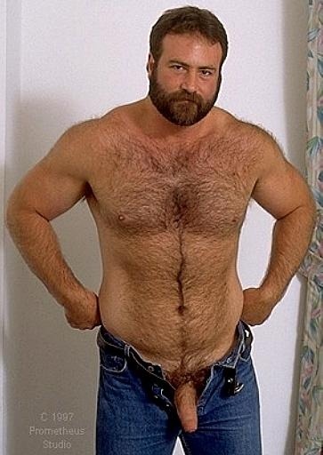 furscapes:  daddysdirtyboy:  WOOF!   Jack Radcliffe, aka Frank Martini (real name)