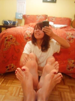 Evangeline Hot Feet