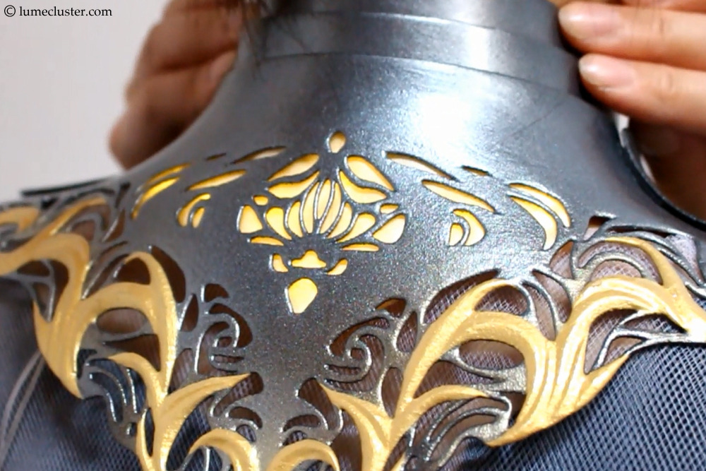 we-are-swordsage:  impleiadic:  wolfpuppy:  gif87a-com: 3D-printed Sovereign Armor