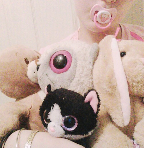 xxcuriouskittenxx: Cuddly time with some of my stuffies ❤