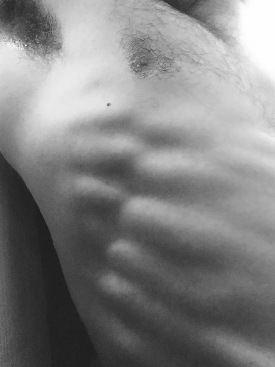 doctorshelf:Ever since I grew up reading and drawing comic books as a kid, I was always in love with what my brothers and I called “Wolverine muscles.” Only later did I discover that one of my favorite parts of my body is the Serratus Anterior! Theme