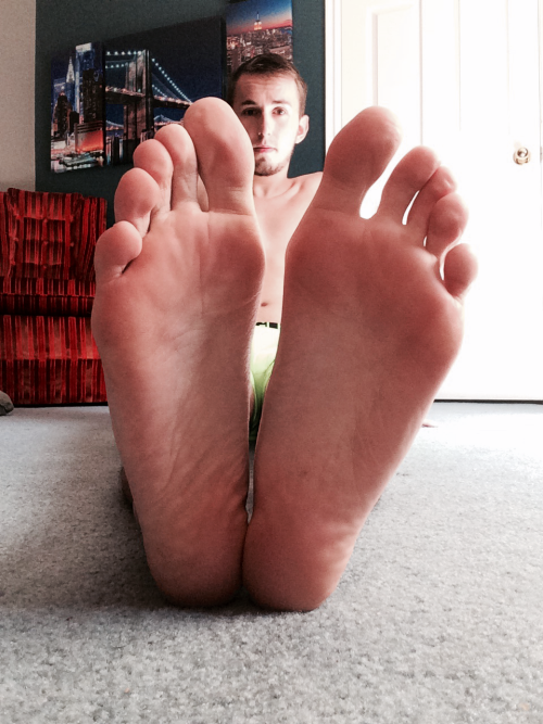 charliespornblog:  More pics of my feet! Size 12" 20 years old, 5'11"