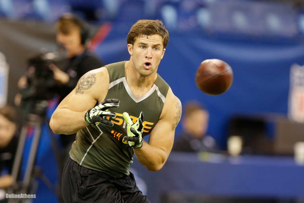 giantsorcowboys:  New Tight End In Miami! Now That Crazy Crew Over At Outsports Knows