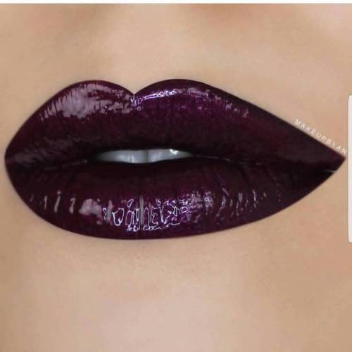 makeuphall:IG: makeupbyan