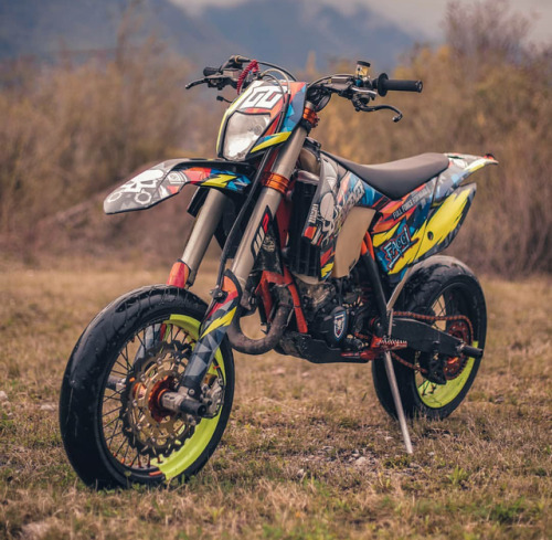 Ask me anything here !!!! Grenzgänger Bike: KTM EXC 125 Donations for my Dreambike here. Thanks