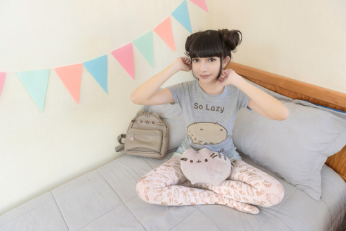  • Photography: fanored • Model: maysakaali & pusheenPusheen themed photoshoot! I really love th