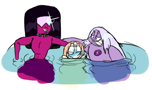 no-mi-torta:  I like drawing gems without boobs because reasons. enjoy this nsfwish comic you thirsty little heathens. POLYGEMS FOR LYFE also relaxed wet hair garnet. 