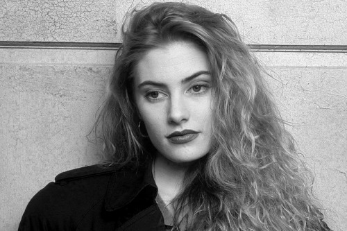 inthedarktrees: Mädchen Amick promotional photos for Twin Peaks, December 1, 1989