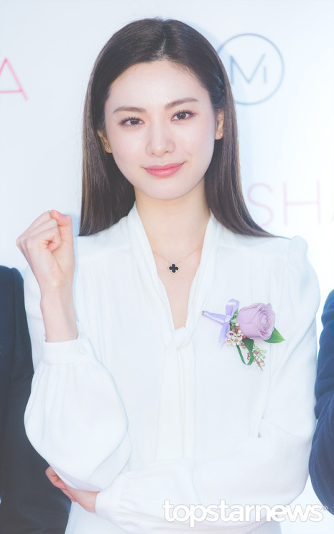 181213 - Nana At MISSHA&rsquo;s Store Opening Event in Seoul