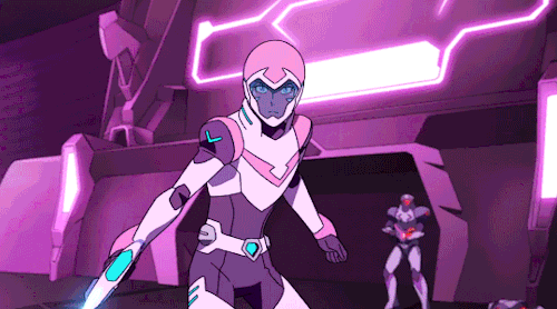 kaeveeoh:Pink Paladin Allura + Whip