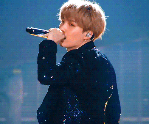 YOONGI IDOL LOVE YOURSELF FUKUOKA DOME Cr. Namuspromised For @sugajimin