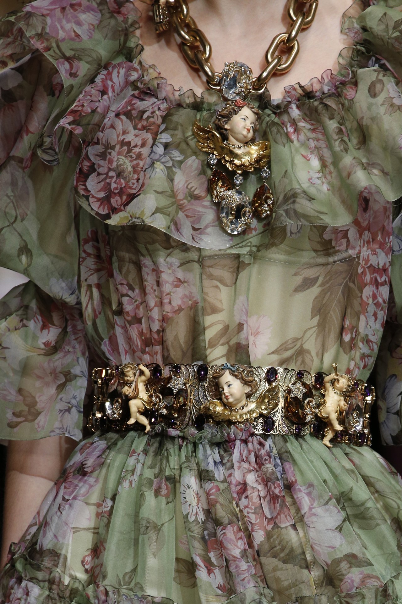 dolce gabbana haute couture