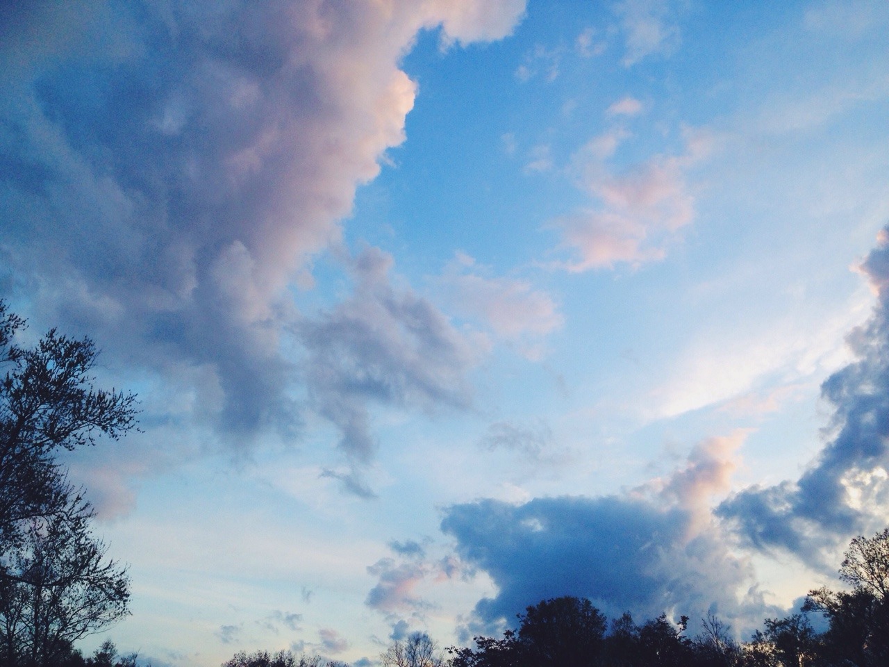 sadtape:  the sky yesterday was something else…