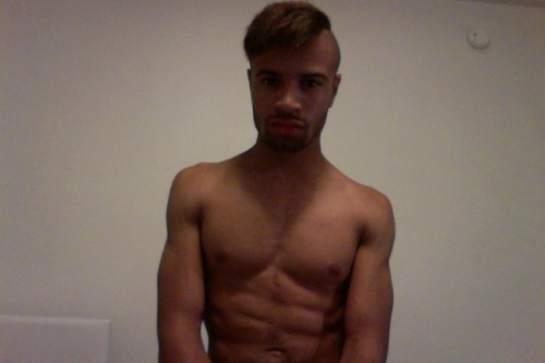 thisishero:  My nipples are much smaller in person… lol