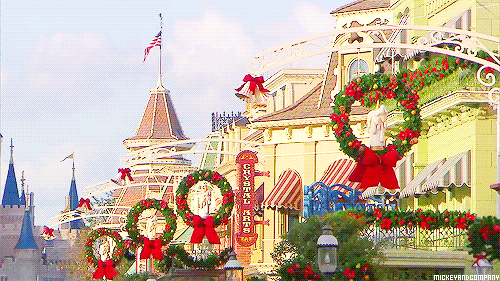 mickeyandcompany:  Christmas decoration at Main Street USA (x) 