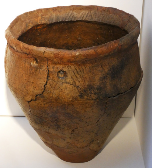 Prehistoric Bronze Age Funerary Urns, Storiel, Bangor, North Wales, 24.10.17.