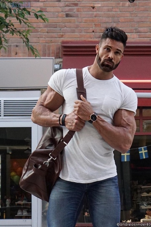 menstylica:  ✓ Men’s Jeans ✓ Men’s Watches ✓ Men’s Bracelets