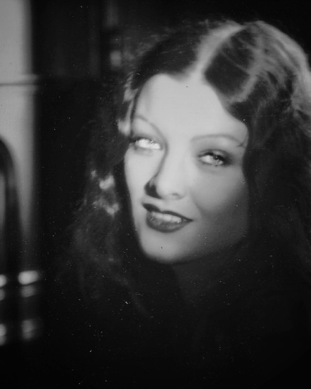 Myrna Loy (1920s)