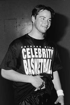 ironpour:  abitofeverything1992:  keanu in Celebrity Basketball Game 1990  