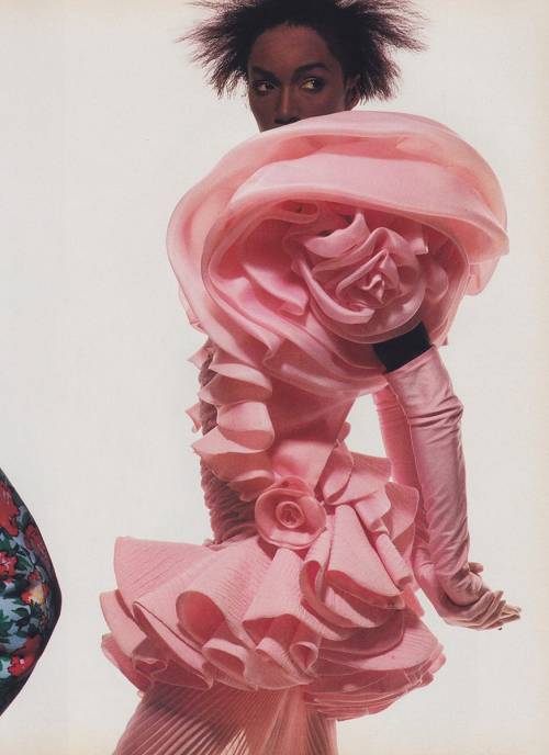 katoucha niane in emanuel ungaro by irving penn for us vogue april 1988