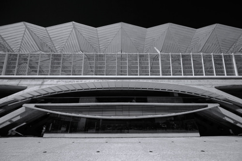 Lisbon, Gare do Oriente, Portugal, 2o14/o8. by pL architect Calatrava