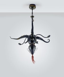 cmog:  &ldquo;Folpo Nero&rdquo; (Black octopus), Maria Grazia Rosin, assisted by Pino Signorette, Veteria Pino Signoretto Studio, Murano, 2003. 2003.3.45 (via &ldquo;Folpo Nero&rdquo; (Black octopus) | Corning Museum of Glass)