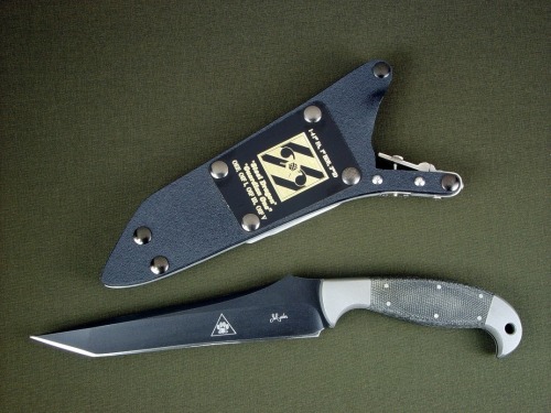 weaponslover:Custom tactical knives