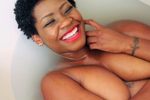 kidd-bre:  b4l-squaredyouknow:  kidd-bre:  “Beauty begins the moment you decide to be yourself” -Coco Chanel  My 📷 on: Vanessa Nicole  Bomb… I did the makeup… the lovely photog… did the rest…  Yes! Shoutout to b4l-squaredyouknow on the
